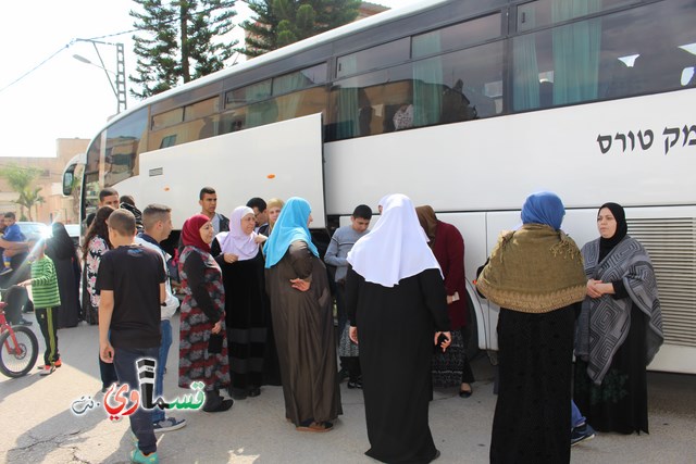  كفرقاسم : 3 حافلات من معتمري عطلة الربيع الفوج الثاني   يغادرون البلدة باتجاه الديار الحجازية والمئات في وداعهم 